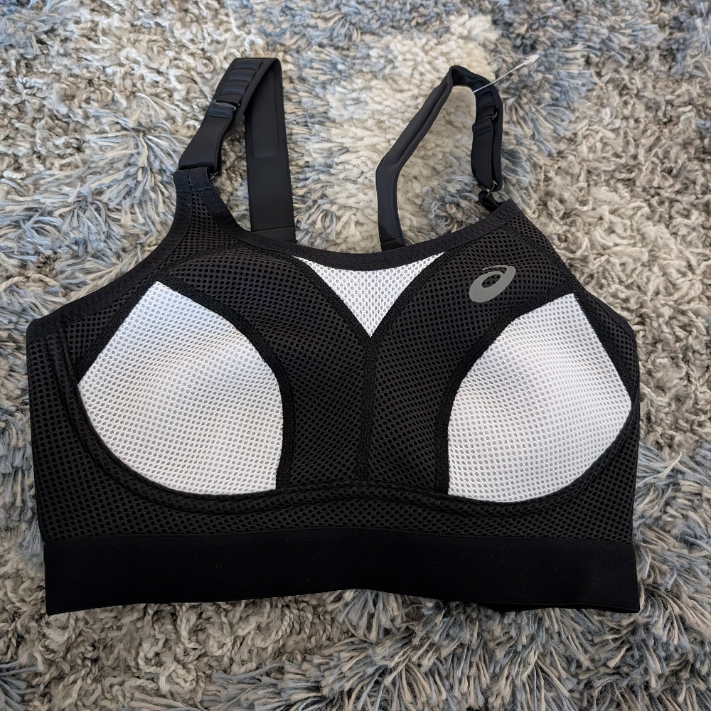 New! Asics classic sport bra